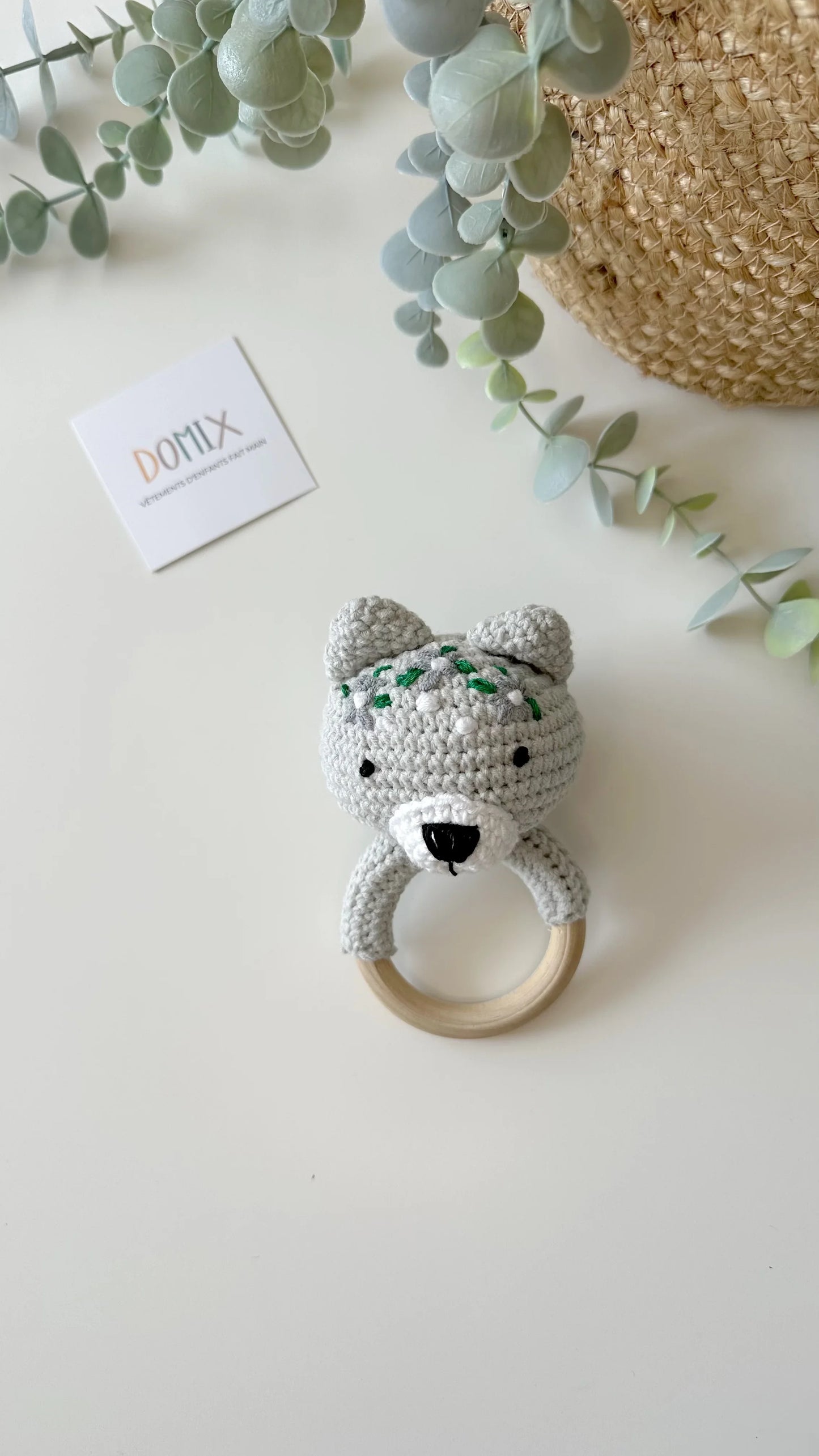 Ruttle Wolf - Domix