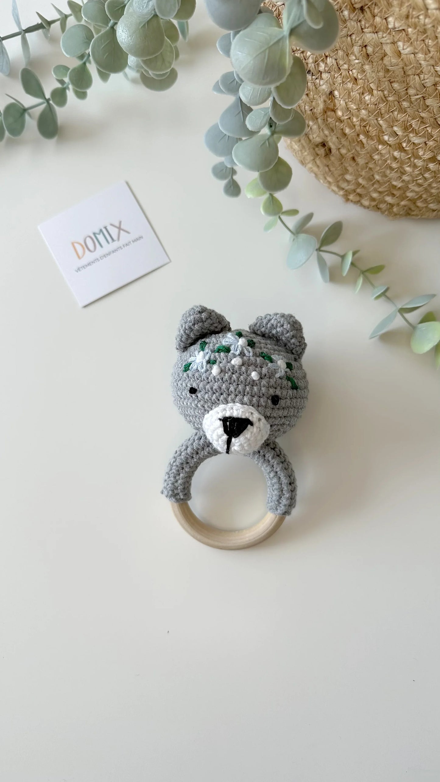Ruttle Wolf - Domix