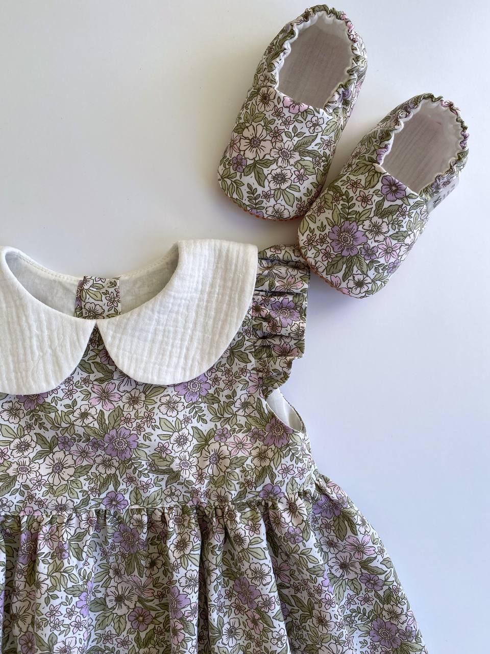 Floral Baby Booties – Soft Cotton Handmade Shoes for Newborns