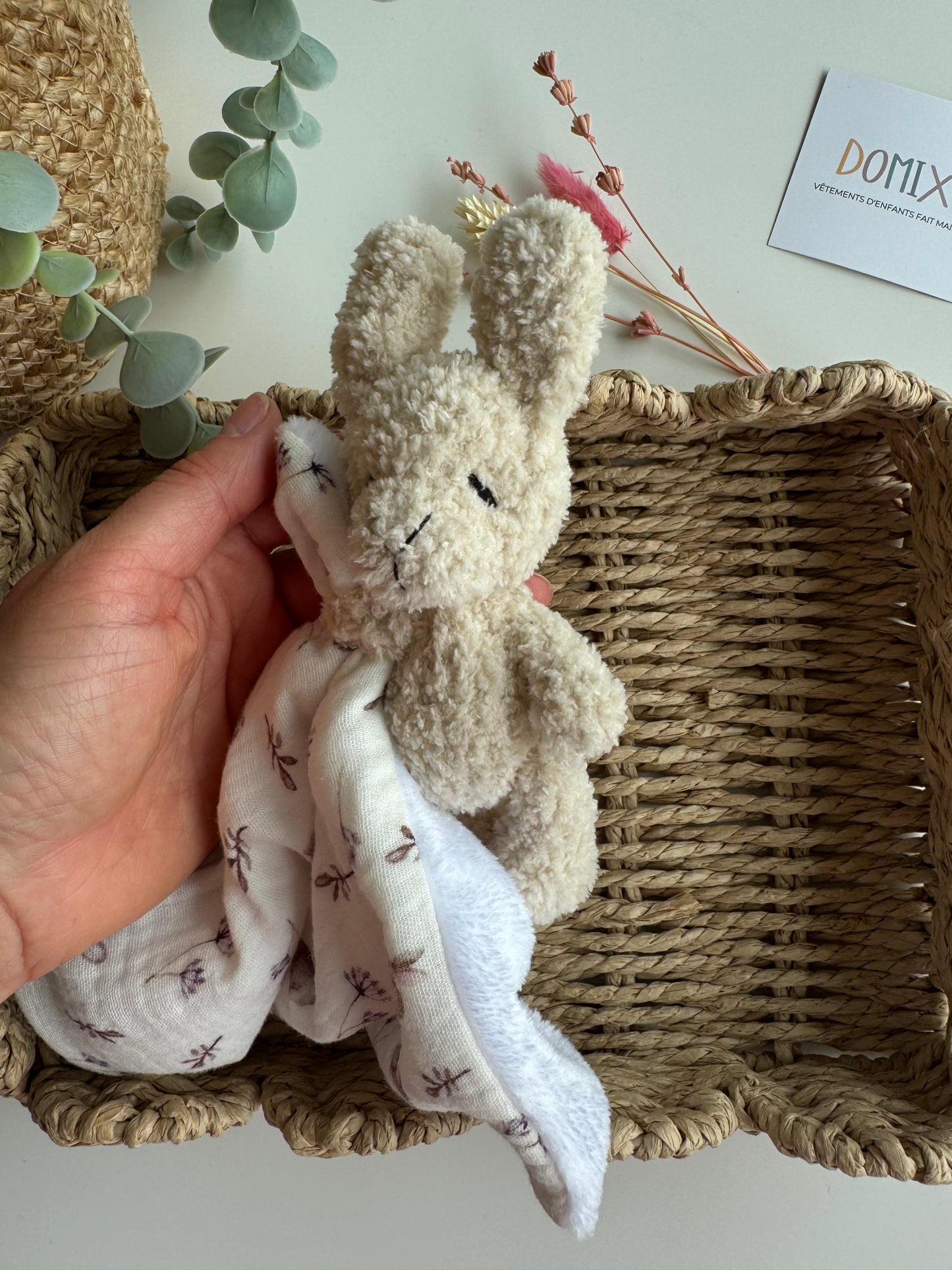 Doudou Lapin – Peluche avec Couverture Douillette en Mousseline (Certifié CE)