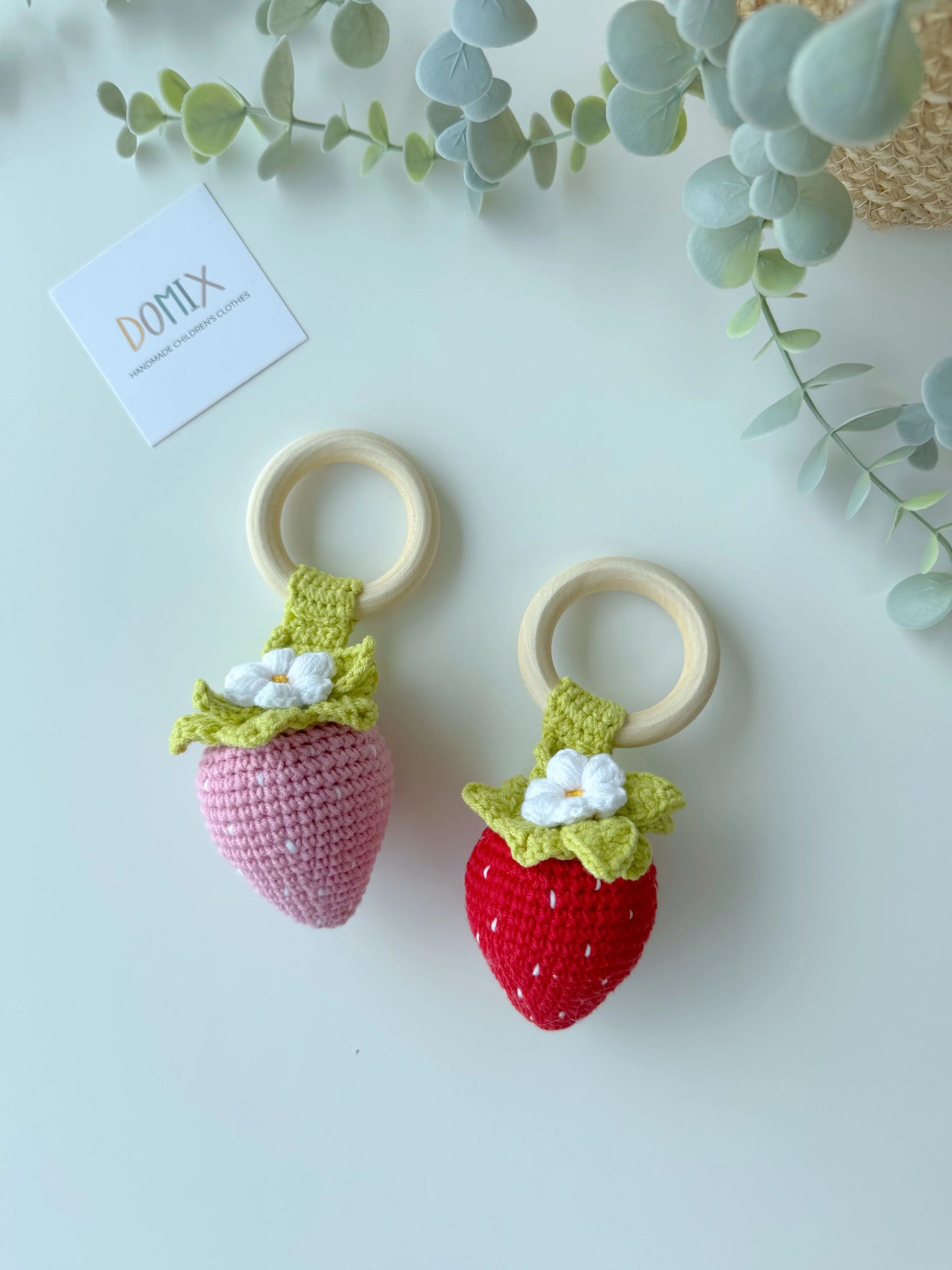 Ruttle Stawberry - Domix