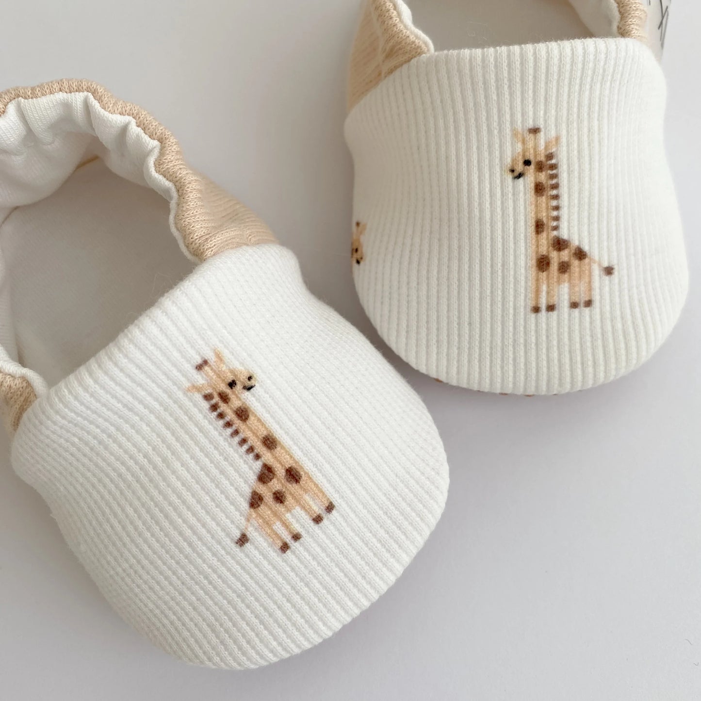 Giraffe Jersey Slippers - Domix