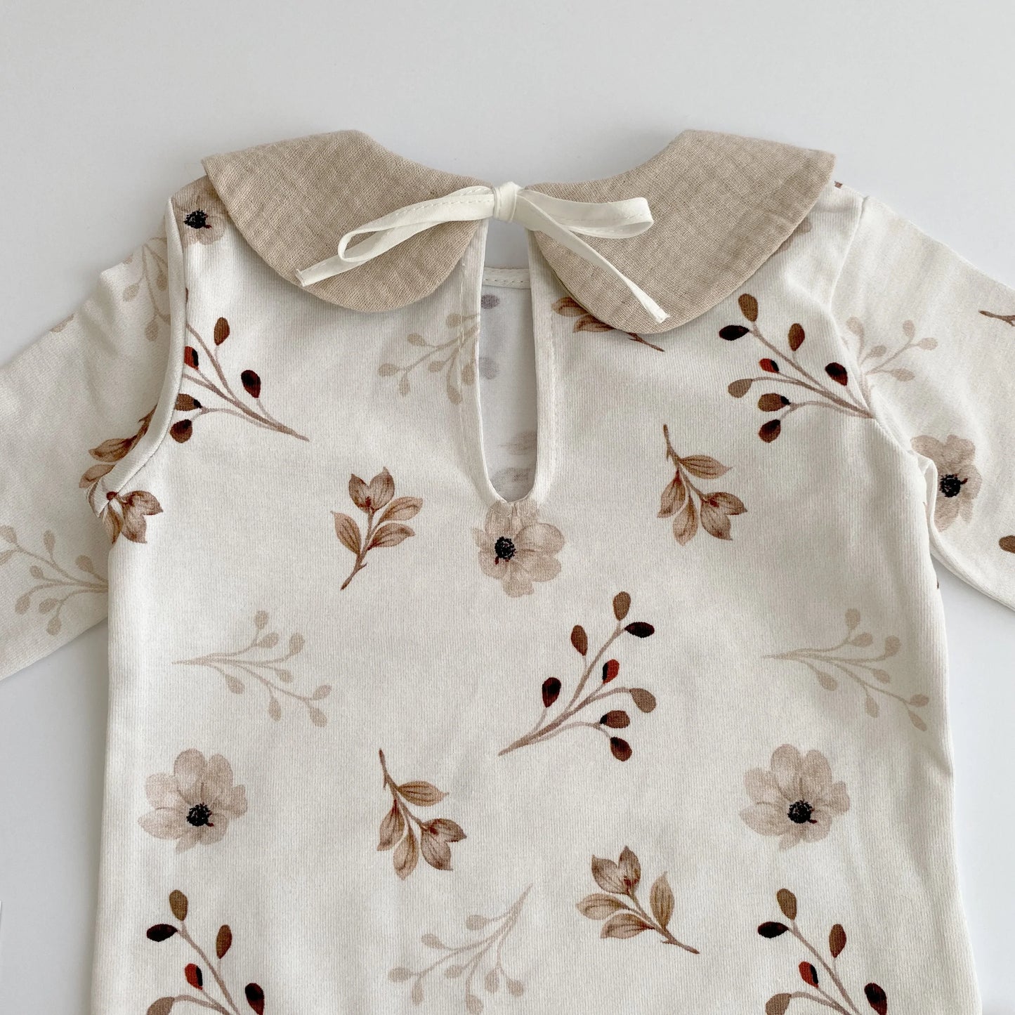 Elegant Floral Bodysuit - Domix