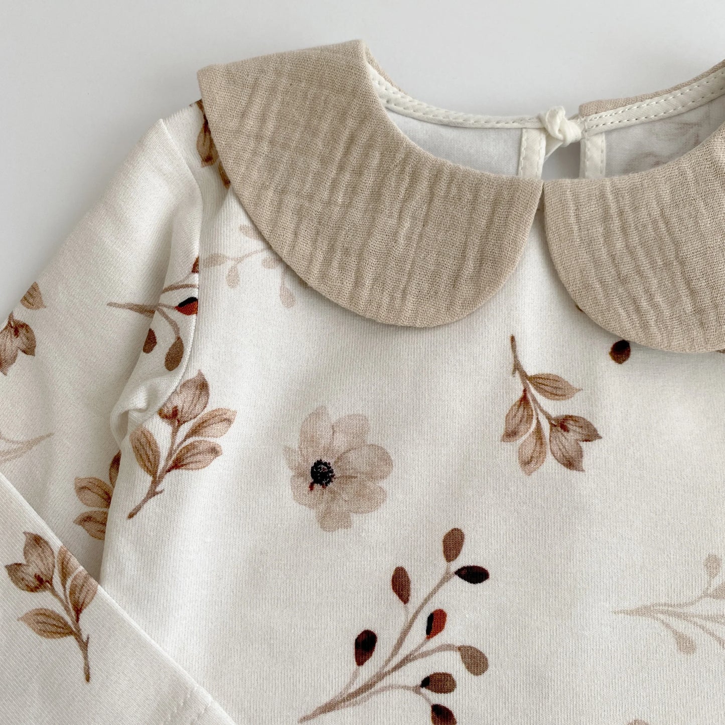 Elegant Floral Bodysuit - Domix