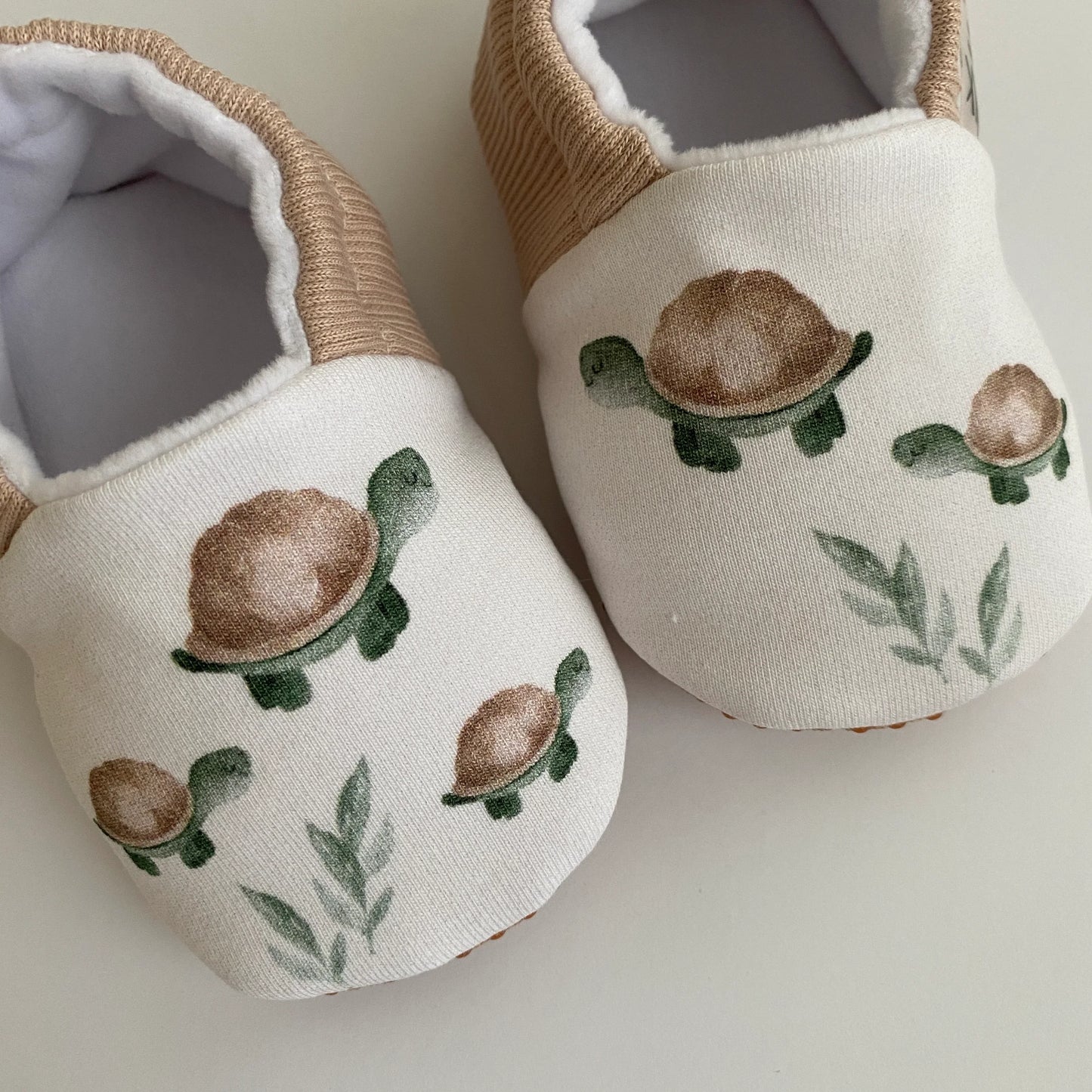 Turtle Slippers - Domix