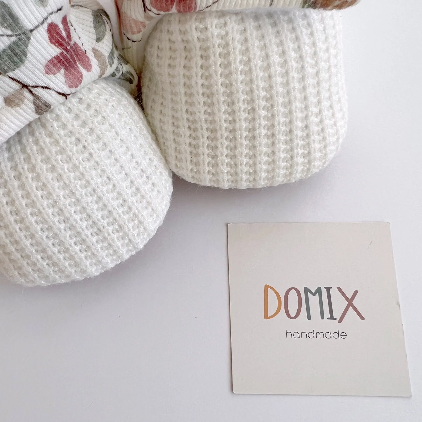 Boots Flowers - Domix