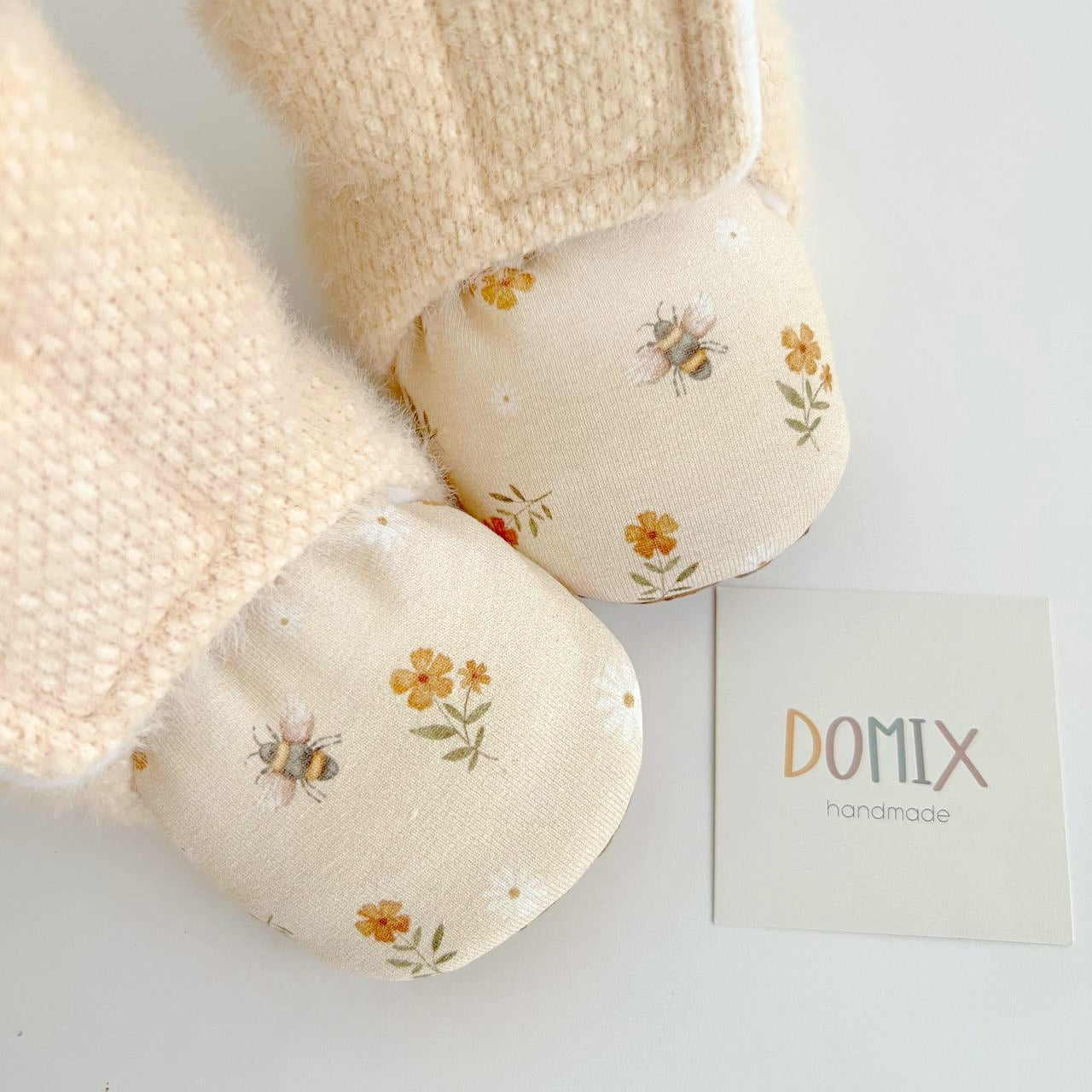 Boots Flowers - Domix
