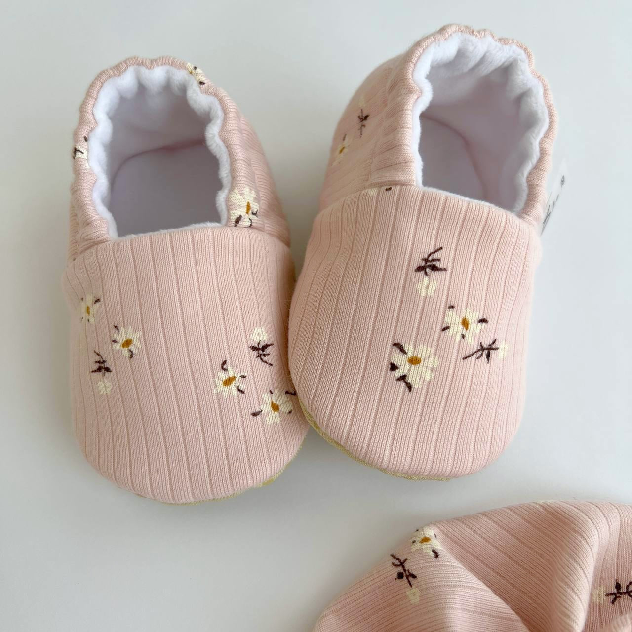 Chaussons Fleurs