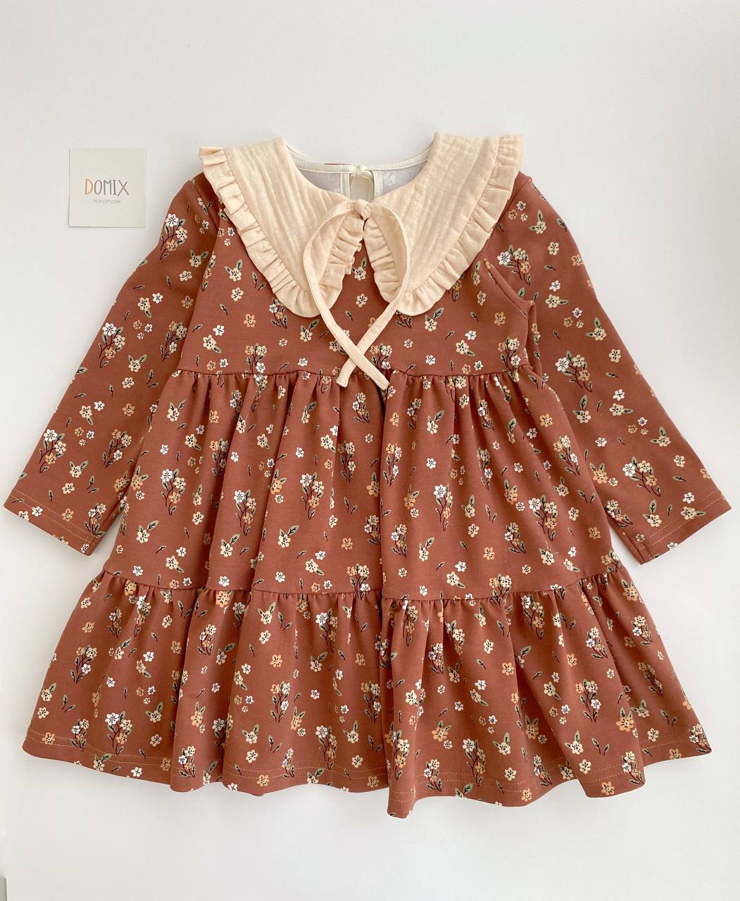 Floral Dress with Detachable Ruffle Collar