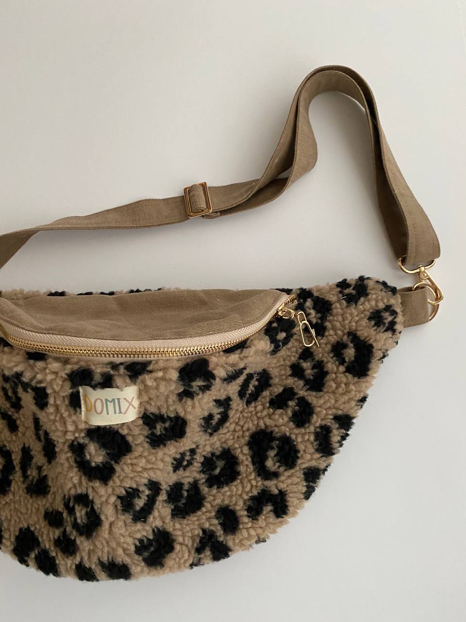 ✨ Leopard Sherpa Belt Bag — DomixDesign (Handmade)