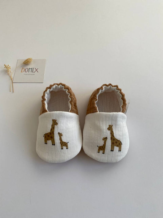 Handmade Baby & Toddler Slippers – Soft Cotton Muslin Slippers with Giraffe Print