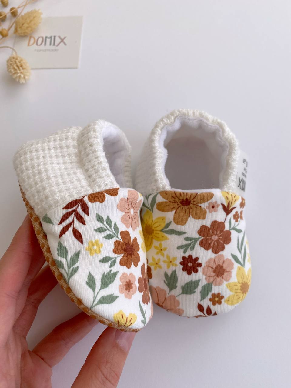 🍂 Autumn Floral Baby Slippers – Handmade Cozy Softness