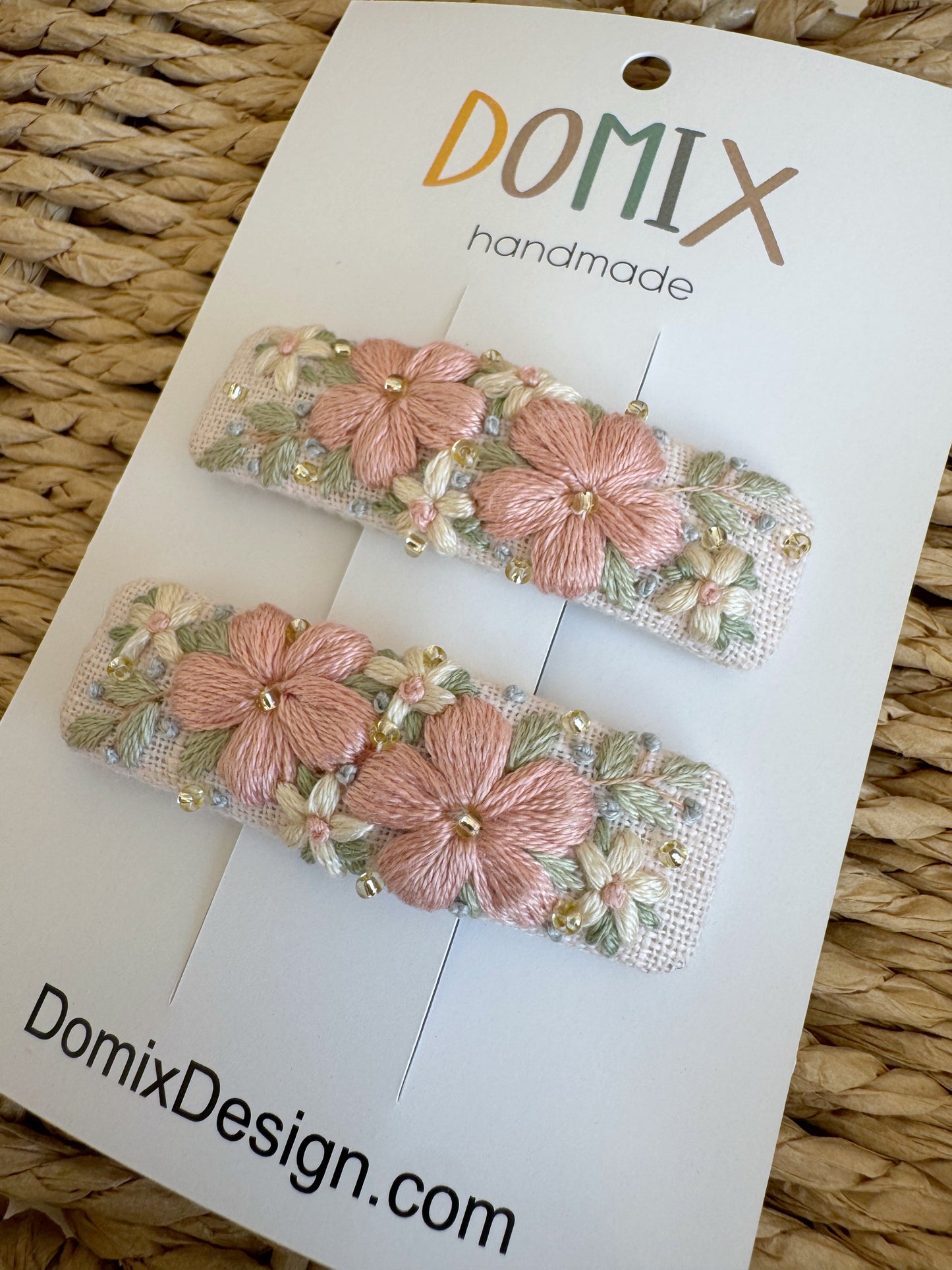 Barrettes en lin brodé pour filles – Lot de 2 barrettes perlées faites à la main