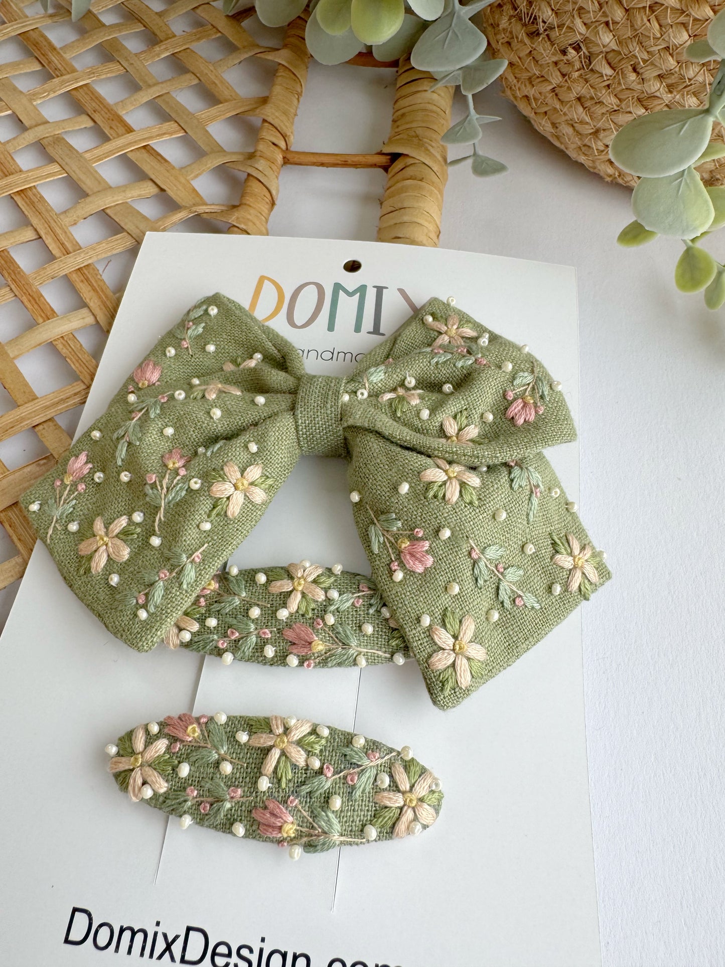Clips FloraThread