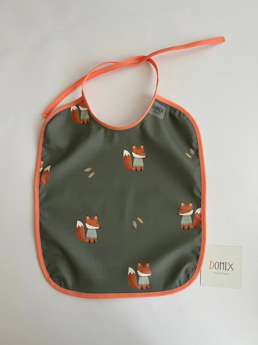 Bavoir imperméable